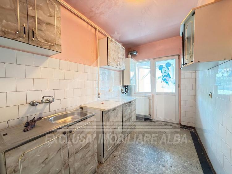 Garsoniera de vanzare | 32 mp | Etaj 2 | Cetate - 3