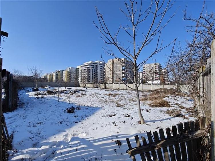 Vanzare teren intravilan in zona Tractorul Vis a Vis de Coresi Mall - 6