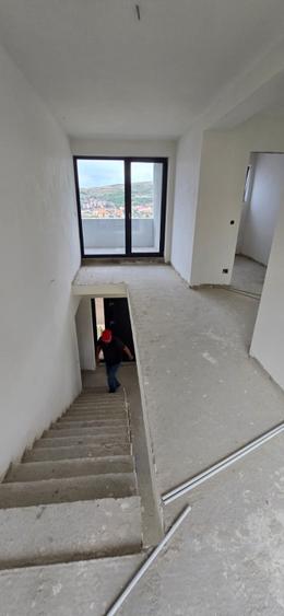 Casa individuala semifinisata noua, teren 640 mp, Chinteni - 3