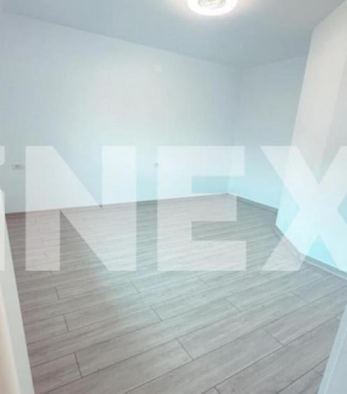 Casa spa?ioasa ?i moderna de vanzare in Trivale p - 7