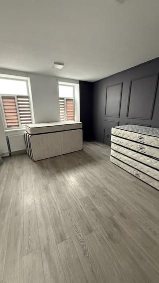 Casa nemobilata cu 2 camere + curte | zona centrala - NTT DATA - 1