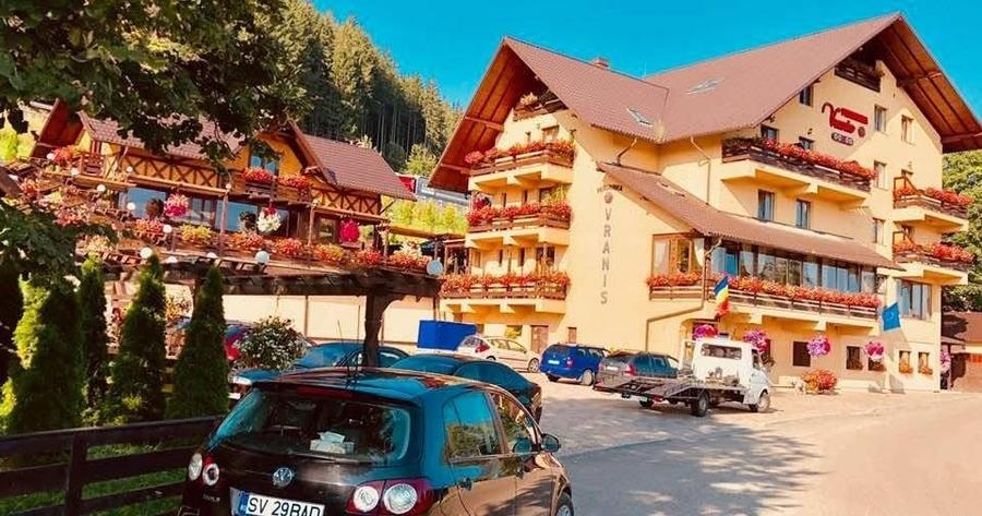 Vand pensiune turistica in localitatea Sadova,Campulung  Moldovenesc,Suceava - 5