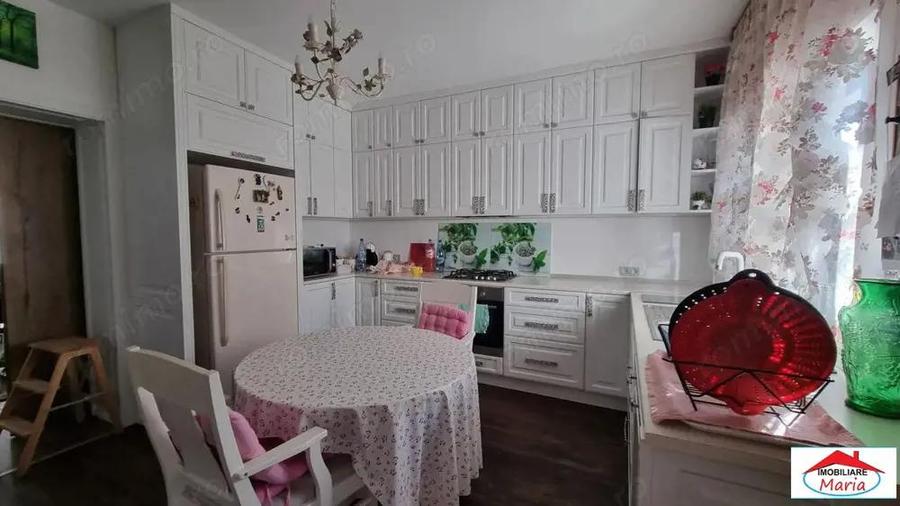 Casa parter finisata in cartier nou zona Baritiu - 11