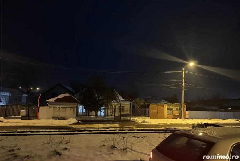 Casa de vanzare Calara?i teren 645 mp - 1