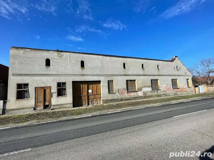 Casa si spatiu comercial - 2