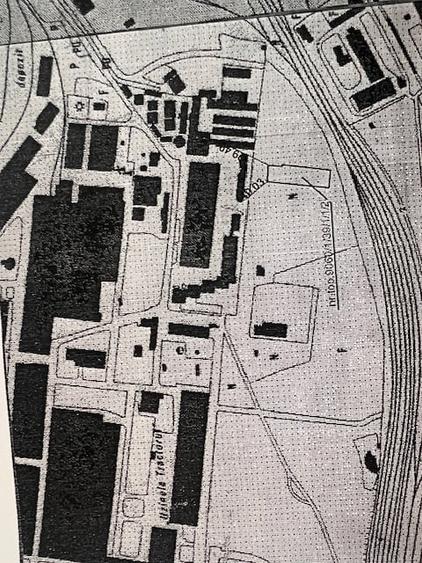 DE VANZARE O PLATFORMA BETONATA  TURNULUI LANGA FACULTATEA DE CONSTRUCTII - 1