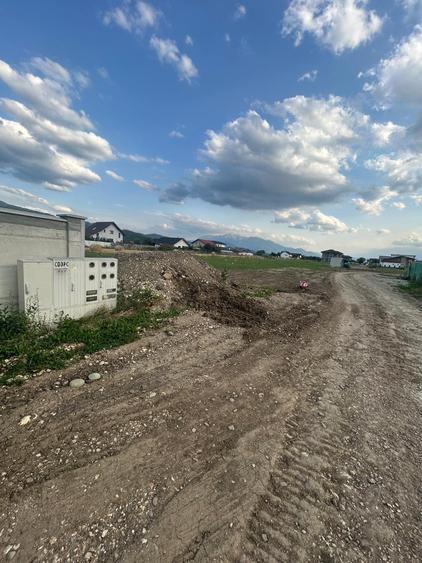 Teren de vânzare în Cristian, Brașov – 636 mp | PUZ aprobat | Vedere panoramică - 7