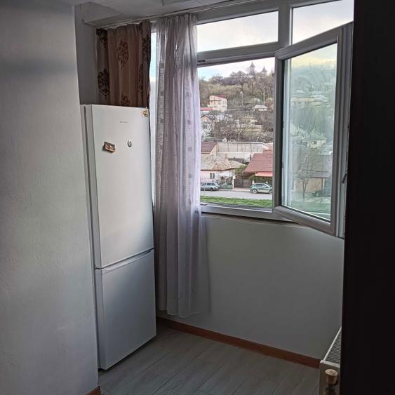 Garsoniera 24 mp Galata bloc M7 etaj 3/4,pe colt 47500 - 3