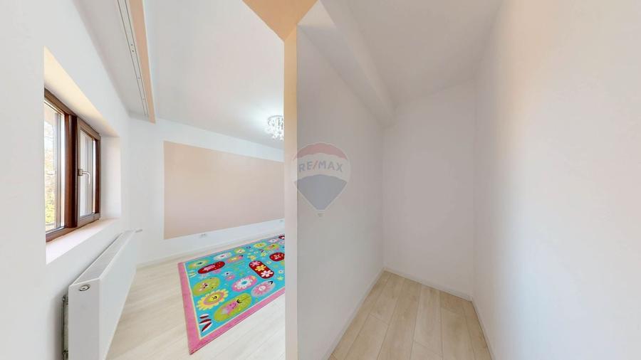 Vila deosebita |  Zona Bunloc | Comision 0 - 38