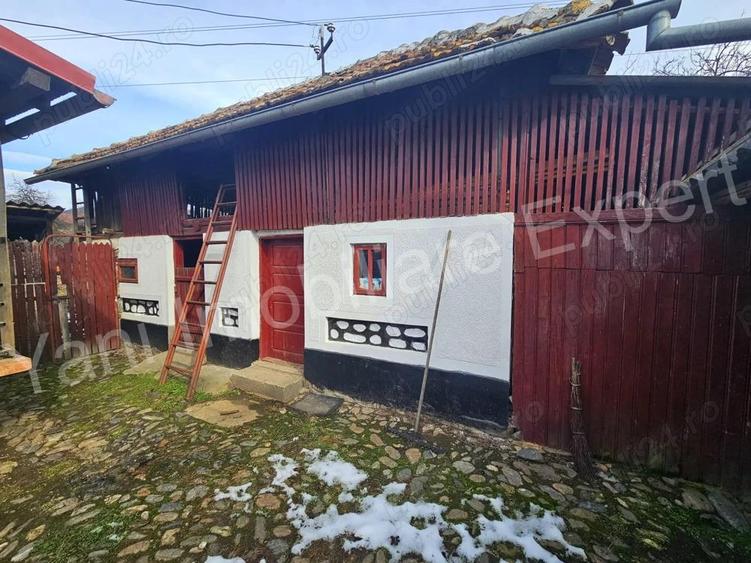 Casa de vanzare in comuna Corbeni, sat Oe?tii Pamanteni, jude? Arge?. - 17