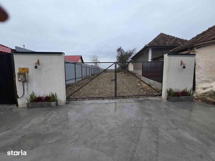 Casa de vanzare in sat Dicanesti - 2