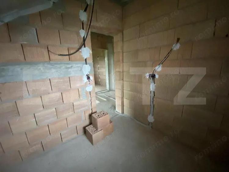 Casa de vanzare semifinisata - 8