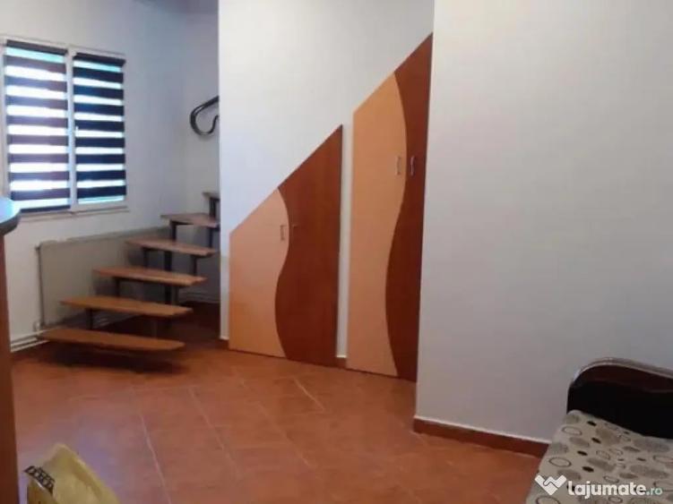 Apartament la mansarda zona Valea Aurie - 8