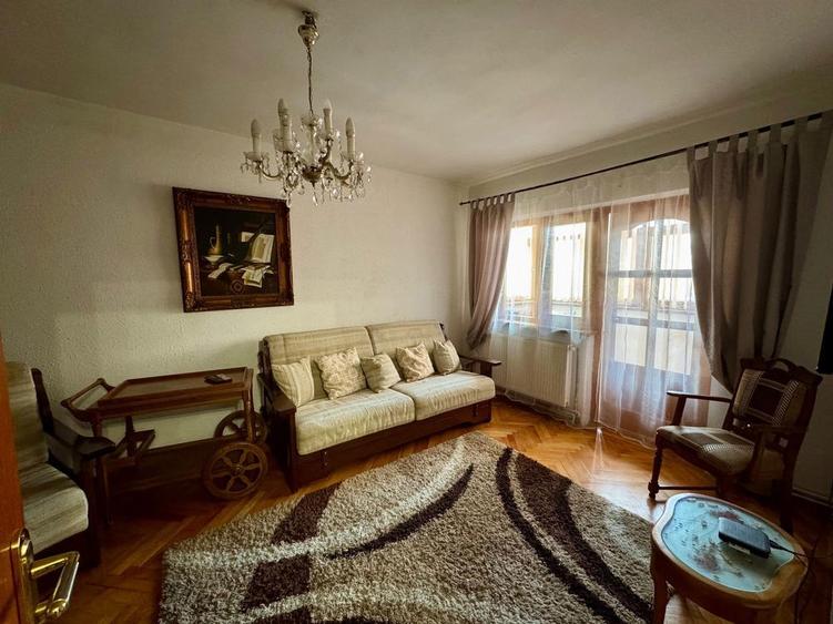 Apartament 2 camere decomandat in Vasile Aaron - proprietar - 2