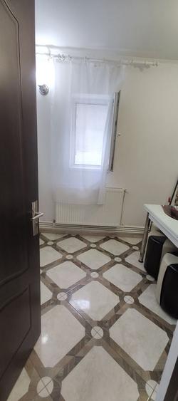 PENSIUNE - TROCADERO - 18