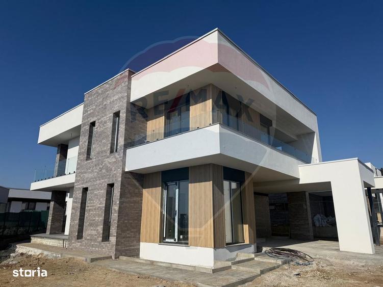 De vanzare casa 5 camere in zona Dealuri Oradea - 2