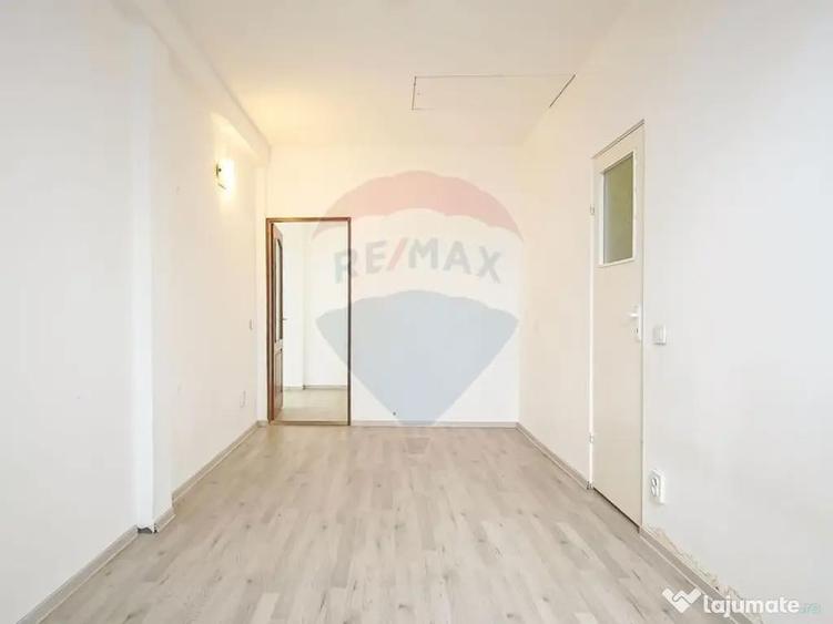 CENTRAL - Vila DE INCHIRIAT - pretabila diverse businessuri - 1