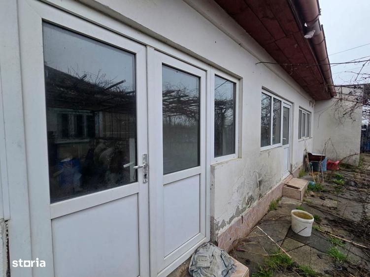 Vand casa in sat Potarnichea - 9