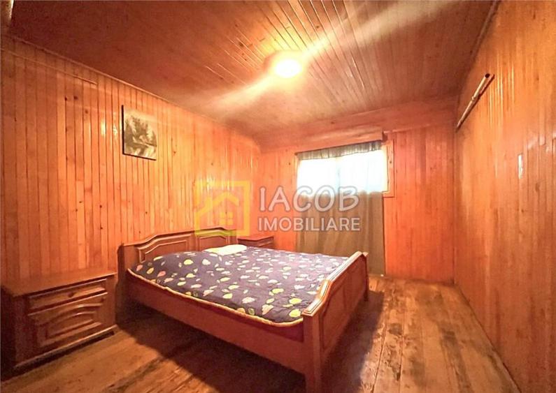 Casa P M, 5 camere,com. Oniscani, jud. Bacau - 9