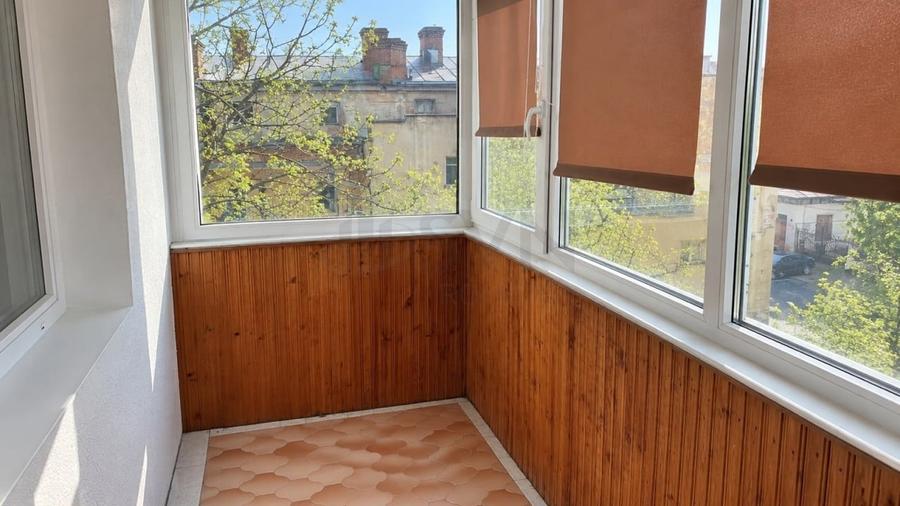 Apartament cu 2 camere decomandat în Dorobanți