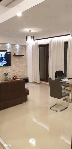 Apartament cu 2 camere decomandat în Băneasa
