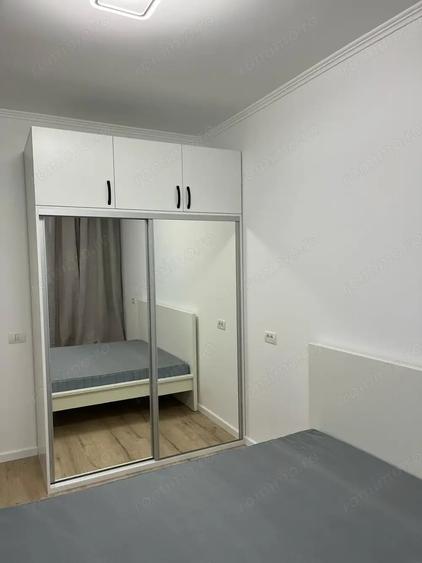 Apartament cu 2 camere semidecomandat în Torontalului