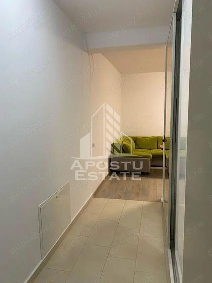 Apartament cu 2 camere decomandat în Central — fotografia 1