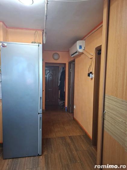 Apartament 2 camere, decomandat, 44 mp, Aleea Plopilor - zona 9 Mai - 2