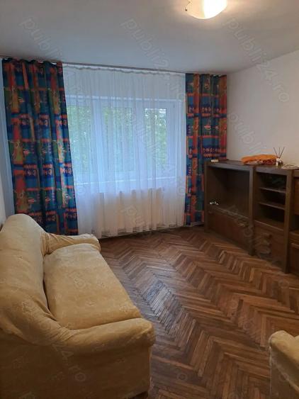 Vand apartament decomandat 2 camere, str. Minerului - 6