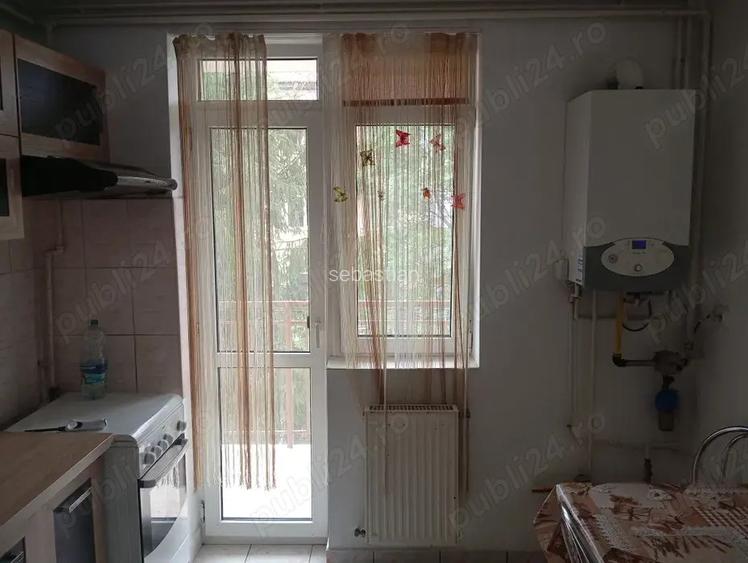 Ap 2 cam spatios 100 mp cu termoteca langa clinica Genesys Micalaca etaj 2