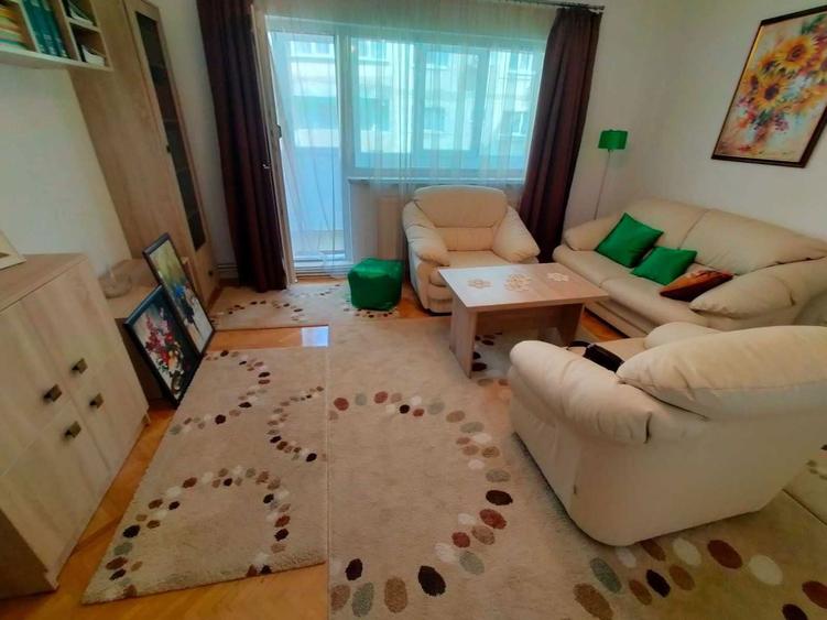 Vand ap 3 camere Spital Judetean - 2
