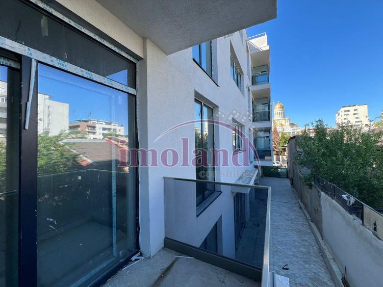 Apartament 3 camere - Zona Marriott - 10