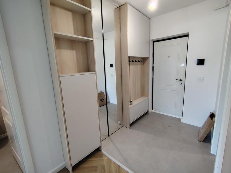 Apartament cu 3 camere decomandat în Cug