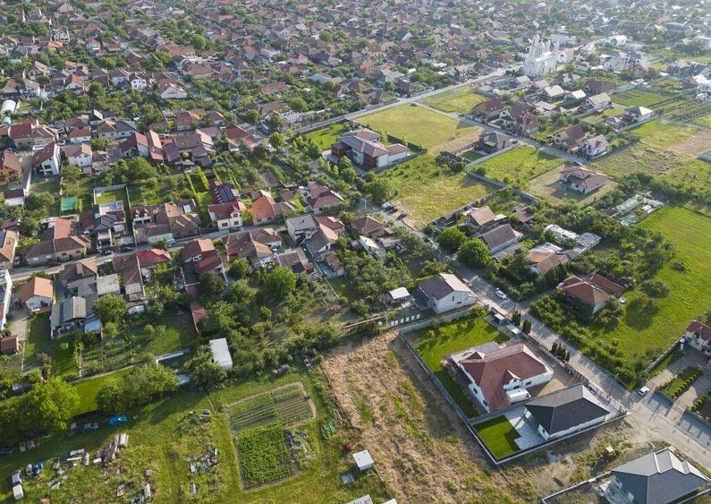 Teren intravilan 668 mp in Gradi?te, Arad - 16