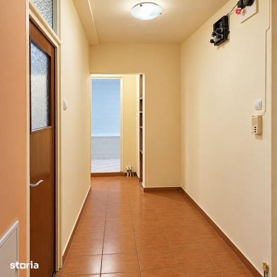 Apartament cu 2 camere decomandat în Crângași