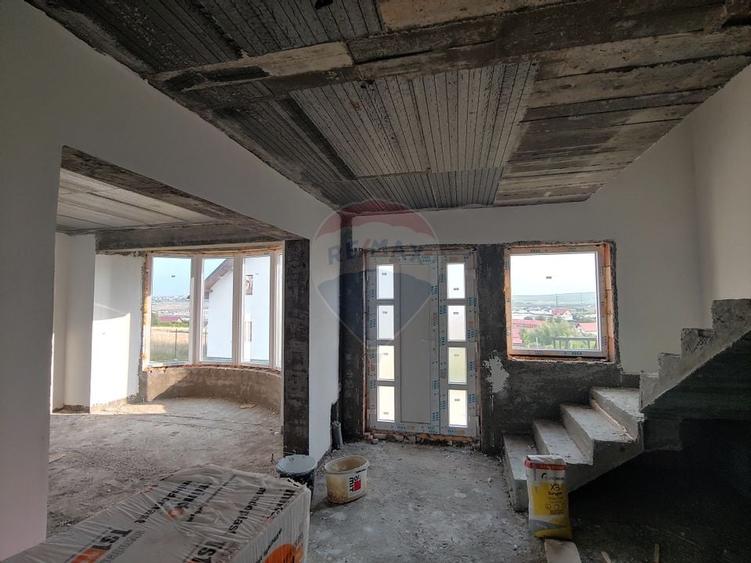 Casa / Vila individuala cu 560 mp teren, de vanzare in Scheia, Suceava - 39