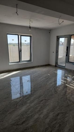 Casă individuală Domnești - curte 400 mp, 4 camere, utilități - 8