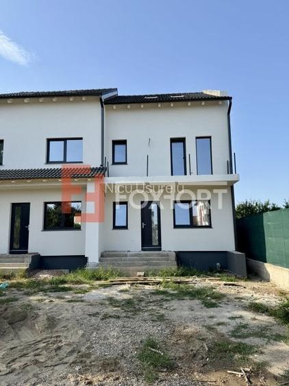 Triplex cu 3 camere, 115 mp, 2 bai - Zona Sacalaz