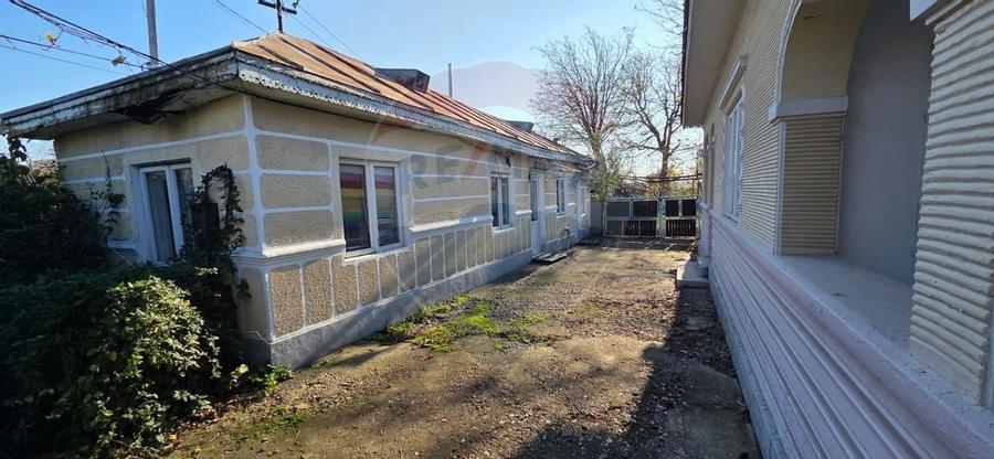 Casă / Vilă de vânzare/Ciuslea - 2