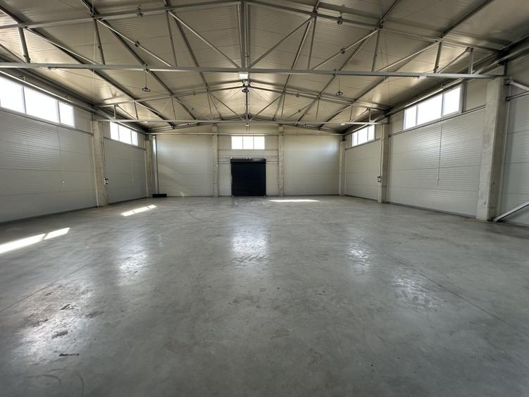 Hala depozitare cu birouri zona de N - 8