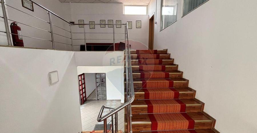 Spa?iu de birouri de 431mp in zona Kaufland Medias - 15