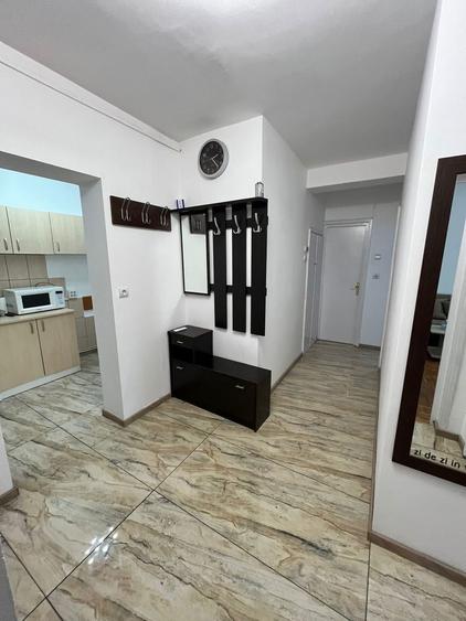 Ap 3 camere decomandat, in Strand - 3