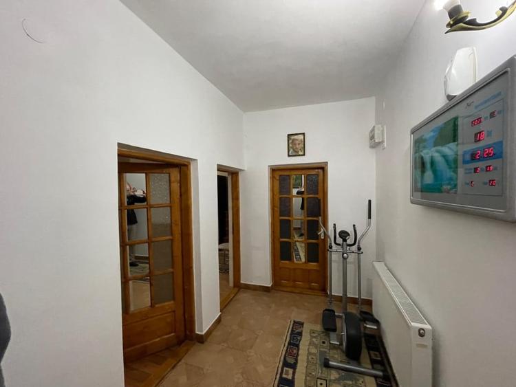 Casa P+1 cu spatiu comercial inclus si teren de 312mp in zona Brestei - 7