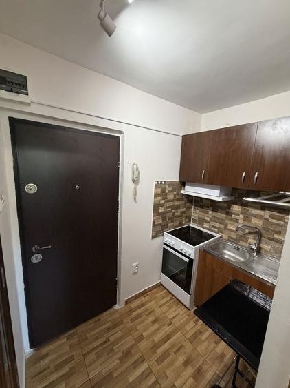 Garsoniera de inchiriat bd Timisoara, plaza mall, City Hotel - 7