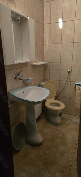 Vila cu etaj in Caransebe?, zona Teiu?, langa Gugulanu. - 5