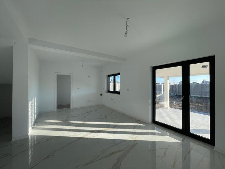 Duplex despartit prin camera tehnica - finisaje premium - 3