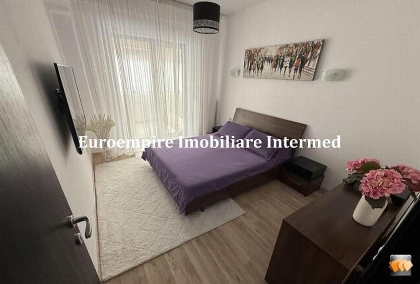 Apartament cu 3 camere decomandat, zona KM 4-5 - 10