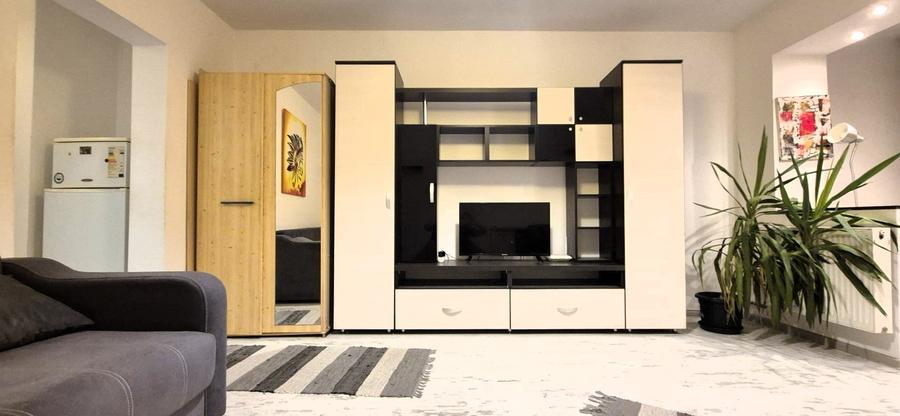 Inchiriere garsoniera zona  Costin Georgian, mobilata, utilata, langa metrou - 1