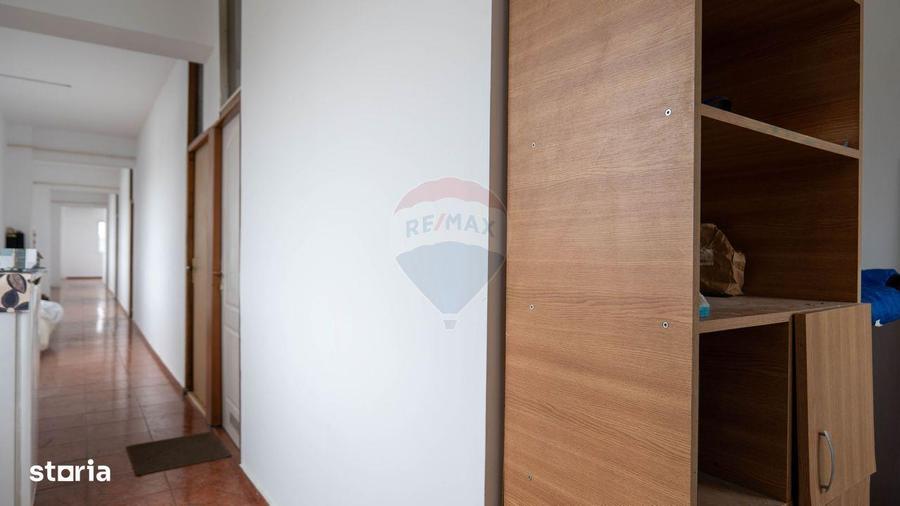 Casa cu camere de inchiriat, baie si bucatarie - Nepal & Sri Lanka - 9