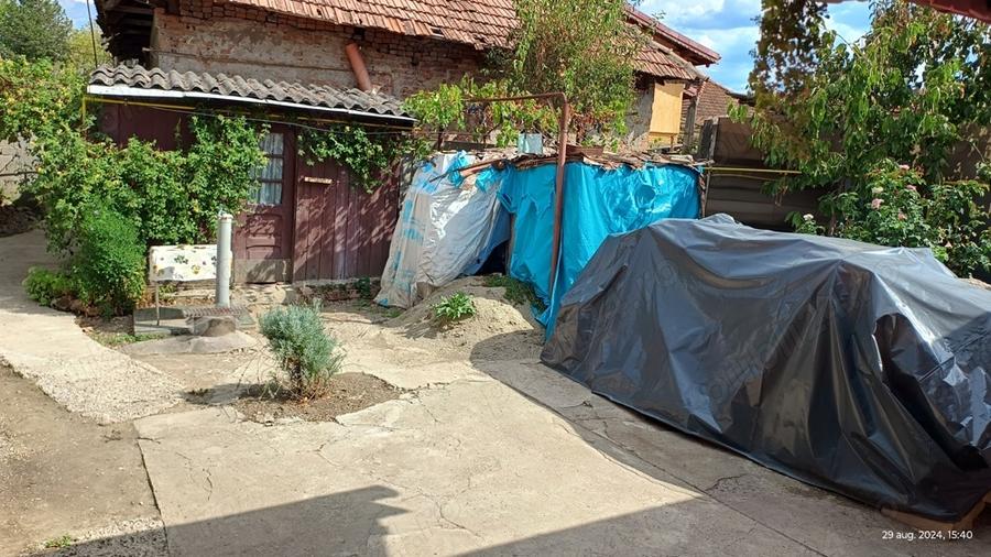 Vind casa in TgJiu zona central - 2